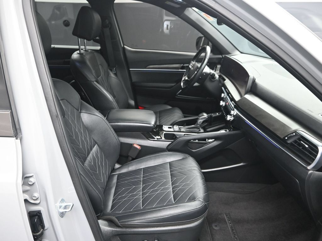 Certified 2024 Kia Telluride SX X-Line AWD/4WD image 40