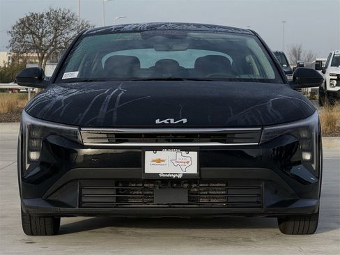 Used 2025 Kia K4 LXS image 5