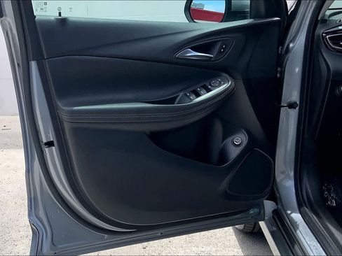 Used 2023 Buick Encore GX Select w/ Experience Buick Package FWD image 27