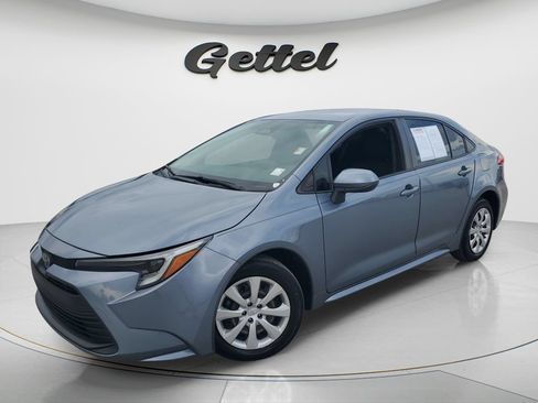 Certified 2023 Toyota Corolla LE FWD image 1