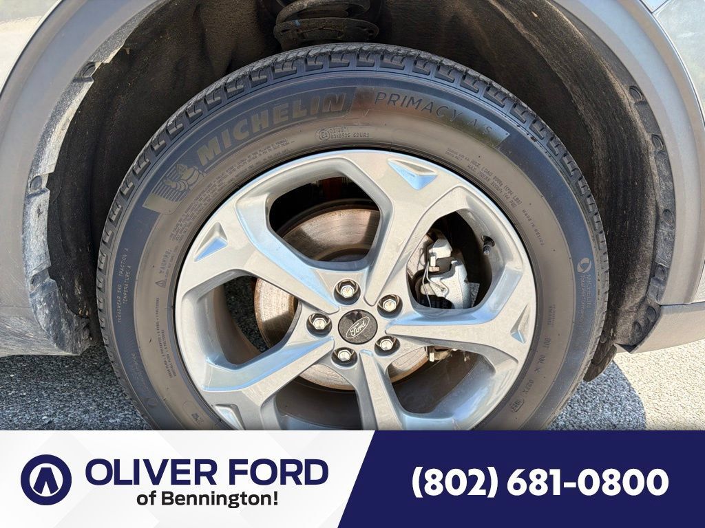 Used 2025 Ford Escape ST-Line AWD/4WD image 14