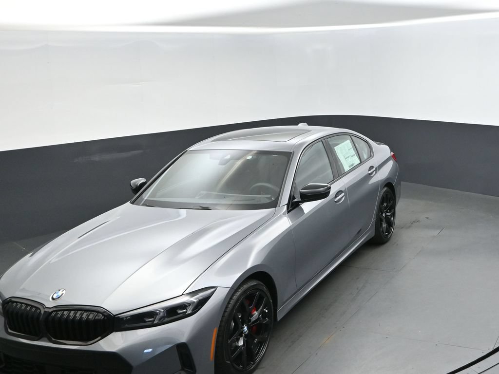 Used 2026 BMW 330i Sedan w/ M Sport Package RWD image 31