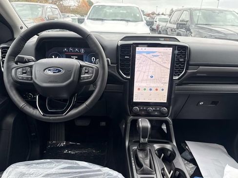 New 2025 Ford Ranger Lariat w/ FX4 Off-Road Package image 7