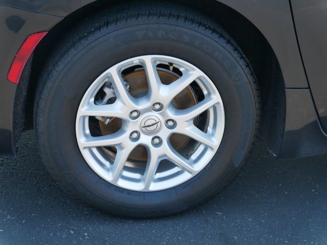 Used 2022 Chrysler Pacifica Touring-L FWD image 5