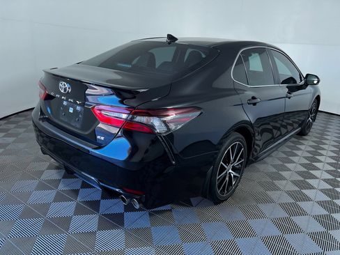Certified 2024 Toyota Camry SE w/ Convenience Package FWD image 5