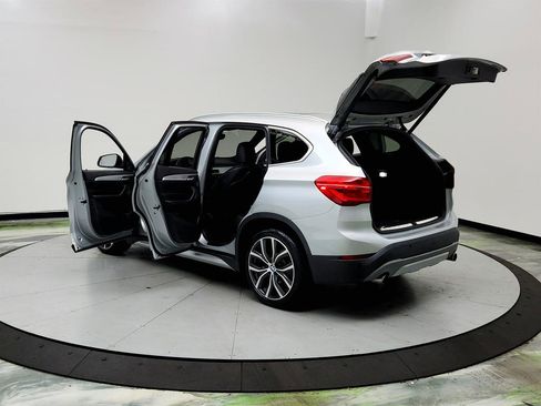 Used 2017 BMW X1 sDrive28i image 12