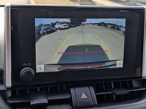 Used 2023 Toyota RAV4 LE FWD image 18