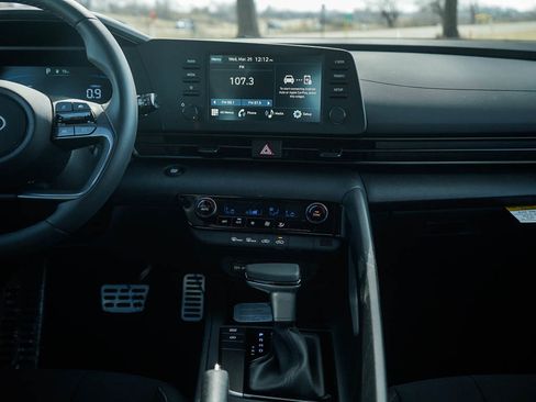 New 2026 Hyundai Elantra Sport FWD image 15