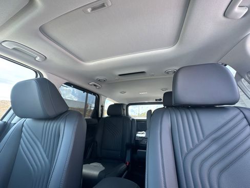 New 2026 Hyundai Palisade SEL Premium FWD image 32