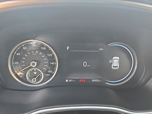 Used 2024 Genesis GV80 2.5T image 25