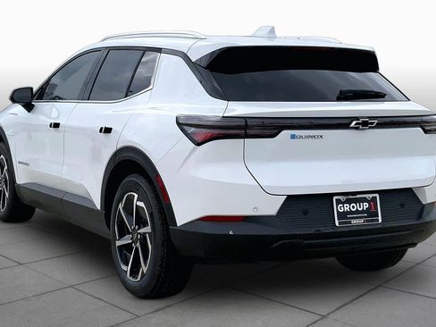 New 2026 Chevrolet Equinox EV LT FWD image 4