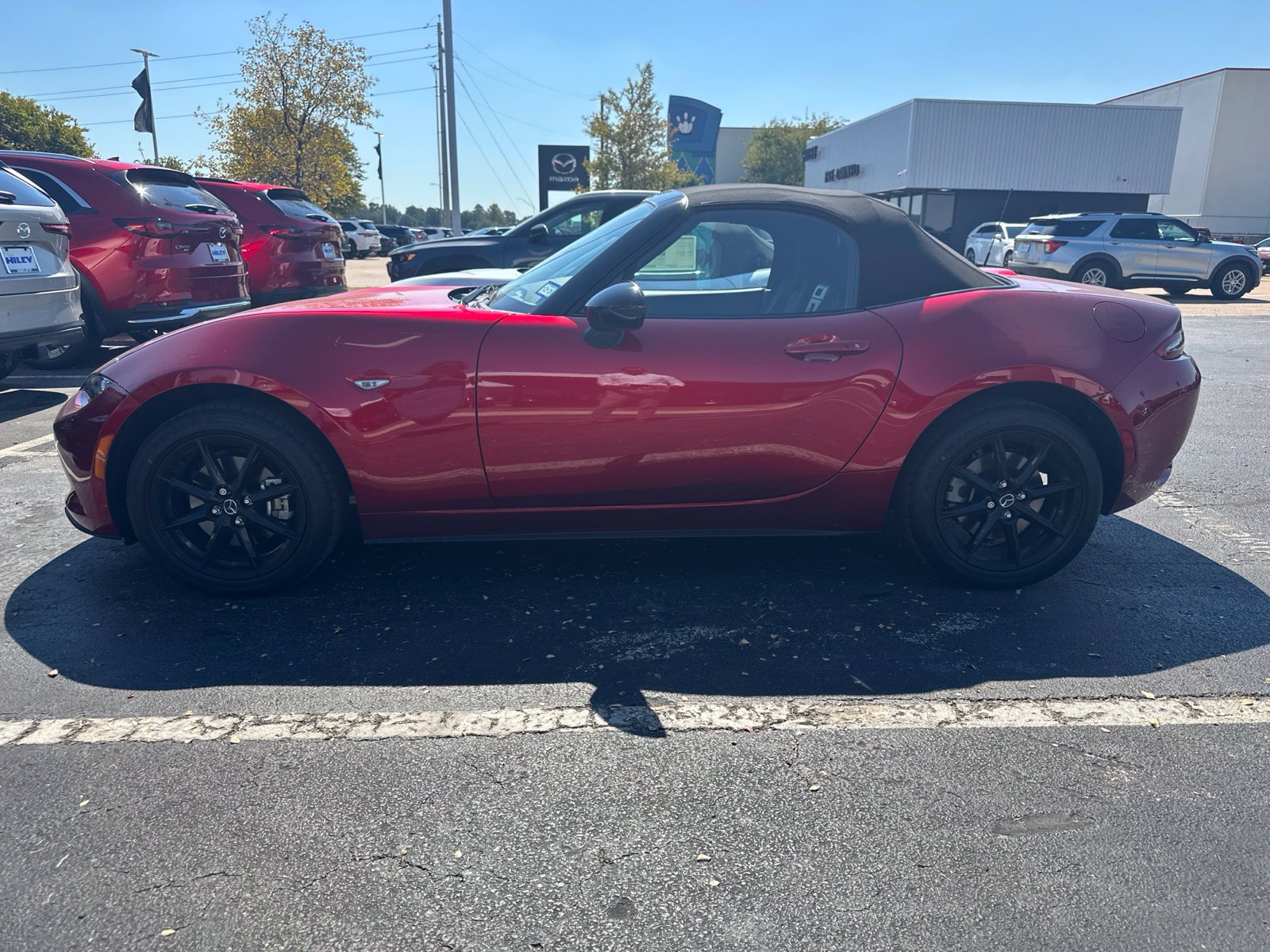 Used 2024 MAZDA MX-5 Miata Sport RWD image 3