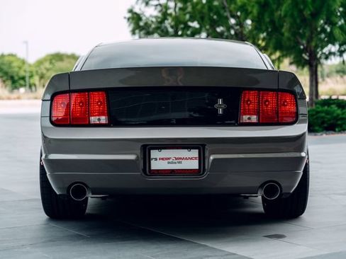 Used 2005 Ford Mustang GT RWD image 18