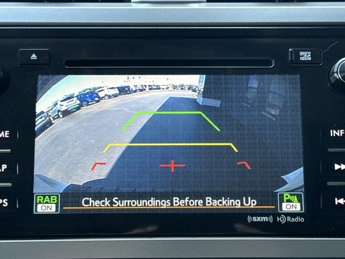 Used 2017 Subaru Outback 2.5i Limited AWD/4WD image 9