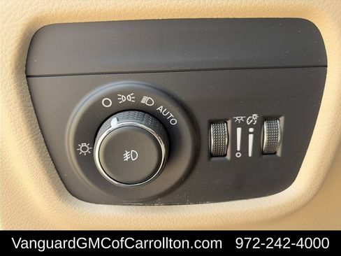 Used 2023 Jeep Grand Cherokee Limited w/ Trailer Tow Prep Group (B) AWD/4WD image 22