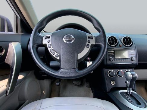Used 2014 Nissan Rogue S w/ Convenience Package FWD image 6