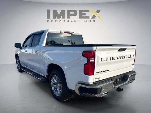 Used 2021 Chevrolet Silverado 1500 LTZ AWD/4WD image 3