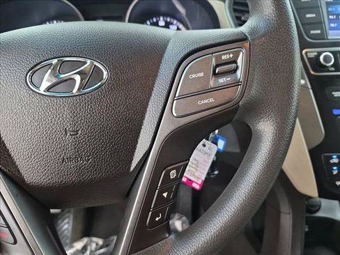Used 2018 Hyundai Santa Fe Sport FWD image 30