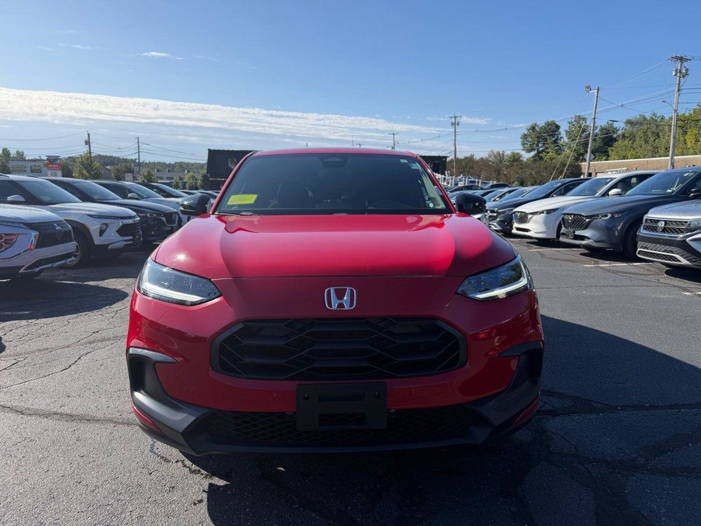 Used 2024 Honda HR-V Sport image 8