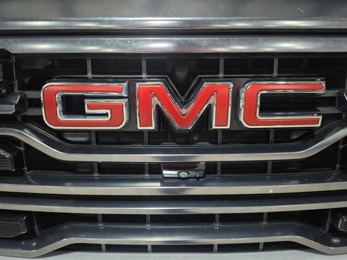 Used 2022 GMC Sierra 1500 AT4 w/ Technology Package image 32