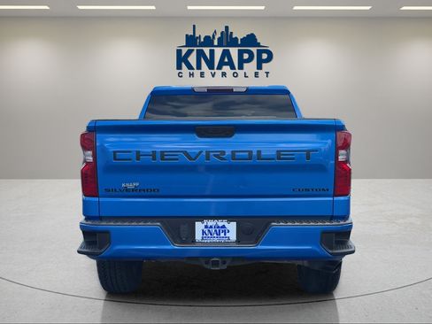 Used 2025 Chevrolet Silverado 1500 Custom w/ Turbomax Blackout Package RWD image 6