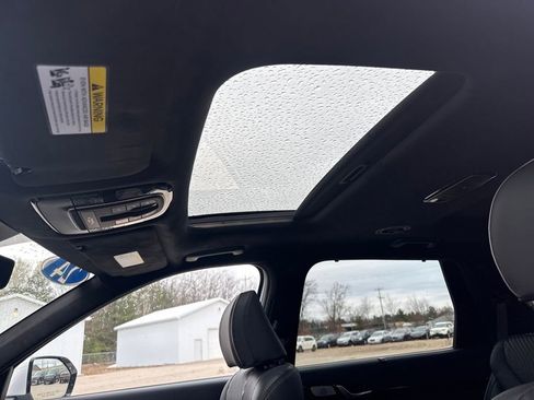 Used 2024 Hyundai Palisade Calligraphy image 13