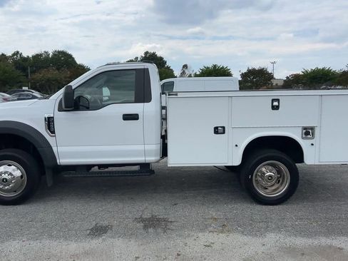 Used 2021 Ford F450 XL w/ Power Equipment Group image 35