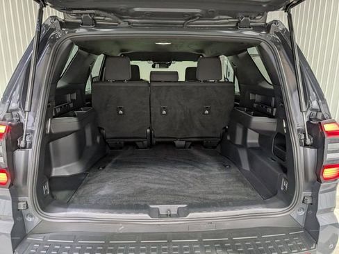 Used 2025 Toyota 4Runner TRD Off-Road image 24