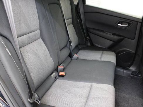 Certified 2026 Nissan Rogue SV FWD image 19