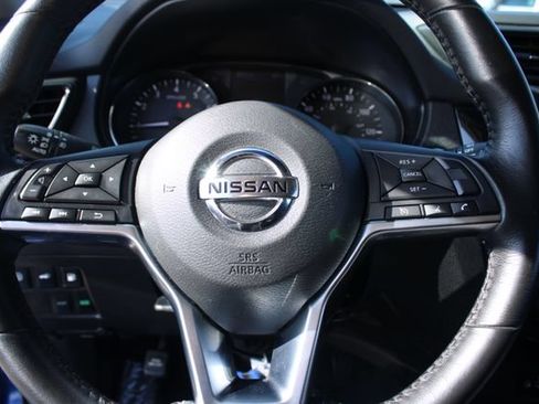 Used 2019 Nissan Rogue SV FWD image 20