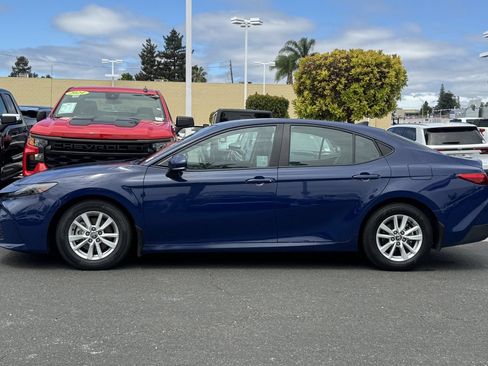 Used 2025 Toyota Camry LE FWD image 15