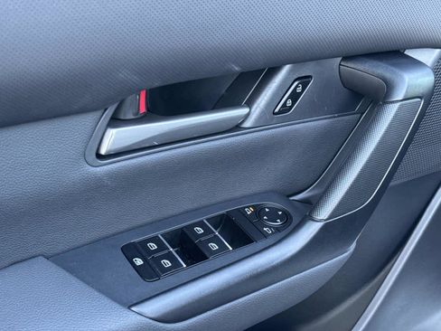 Certified 2025 MAZDA CX-50 2.5 Hybrid w/ Preferred Pkg image 19