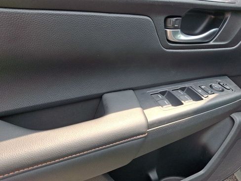 Used 2023 Honda CR-V Sport image 12