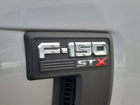 Used 2022 Ford F150 XL w/ Equipment Group 101A High AWD/4WD image 6