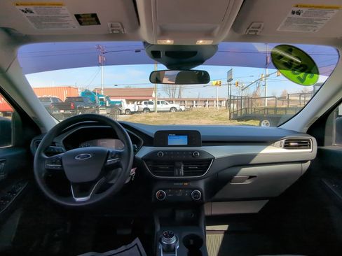 Used 2021 Ford Escape S image 21