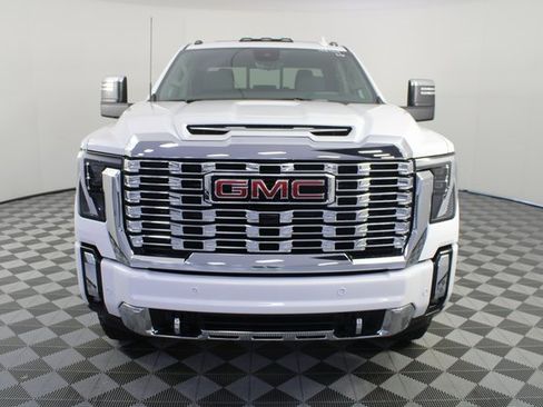 New 2026 GMC Sierra 3500 Denali image 32