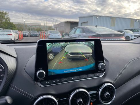 Used 2025 Nissan Sentra SV image 23