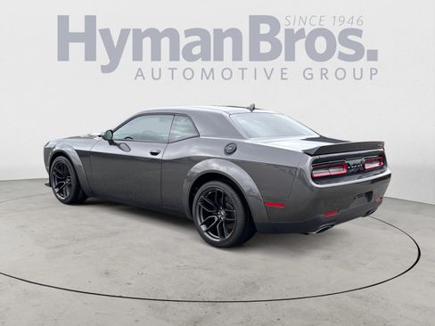 Used 2021 Dodge Challenger R/T Scat Pack RWD image 6
