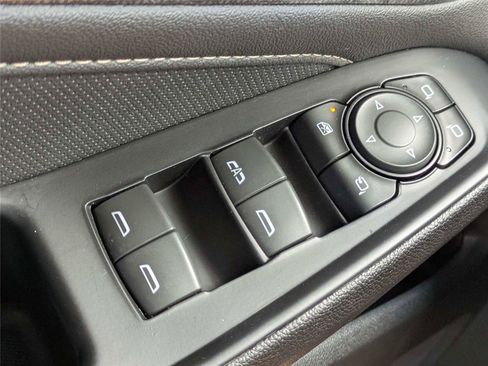 Used 2023 Chevrolet Traverse Premier w/ LPO, Floor Liner Package AWD/4WD image 27