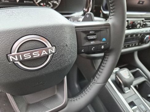 New 2026 Nissan Pathfinder SV AWD/4WD image 22