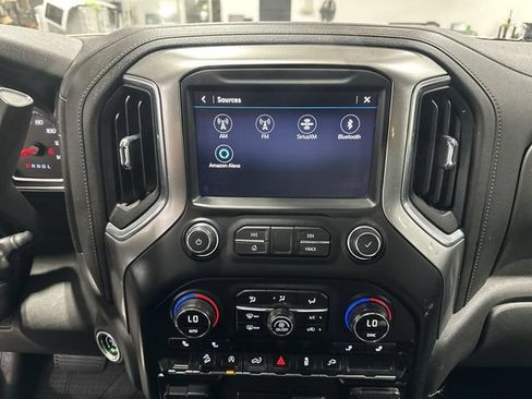 Used 2019 Chevrolet Silverado 1500 RST AWD/4WD image 16