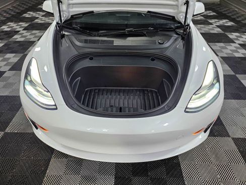 Used 2023 Tesla Model 3 Standard Range image 38