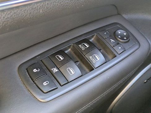 Used 2018 Jeep Grand Cherokee Overland image 20