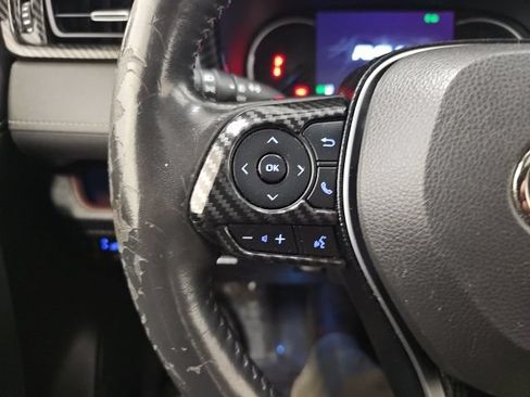 Used 2020 Toyota RAV4 Limited AWD/4WD image 19