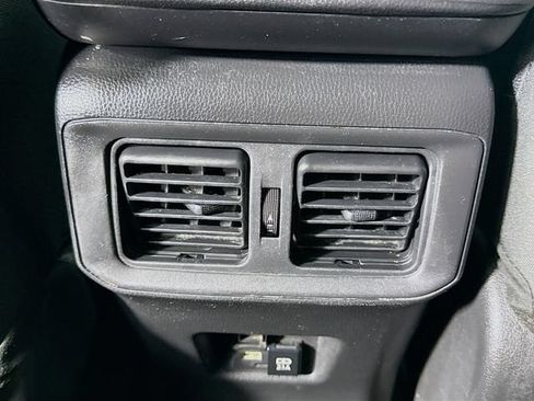 Certified 2021 Toyota RAV4 XLE FWD image 23