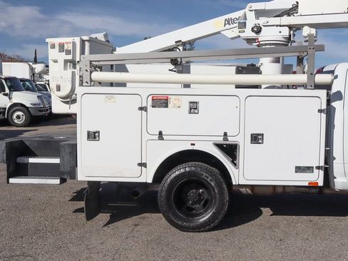 Used 2020 RAM 3500 Tradesman w/ Chrome Appearance Group image 13