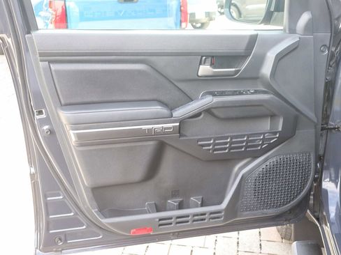 Certified 2024 Toyota Tacoma TRD Sport RWD image 21