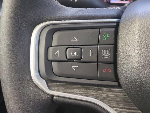 Used 2023 Jeep Wagoneer Series III w/ Preferred Equipment Group image 28