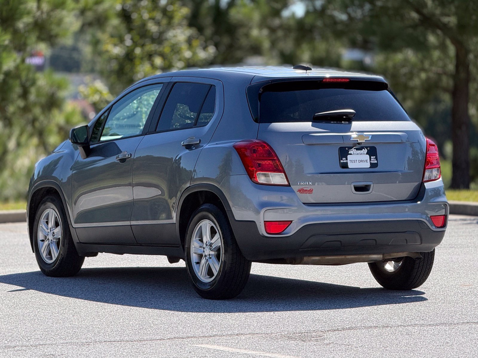 Used 2020 Chevrolet Trax LS w/ Tint and Cruise Package FWD image 10
