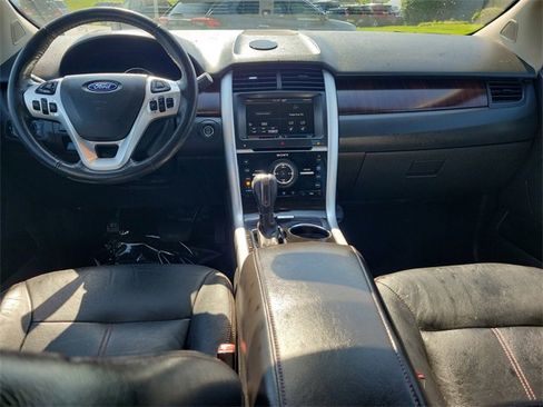 Used 2014 Ford Edge Limited w/ Equipment Group 301A FWD image 12